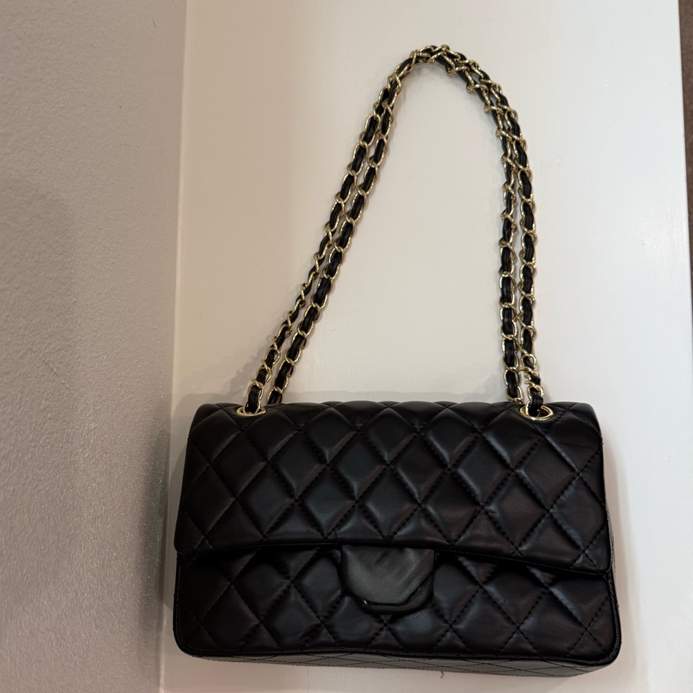 Black Quilted Chain Strap Shoulder Bag Gold Hardware Flap Purse - Picture 3 of 4